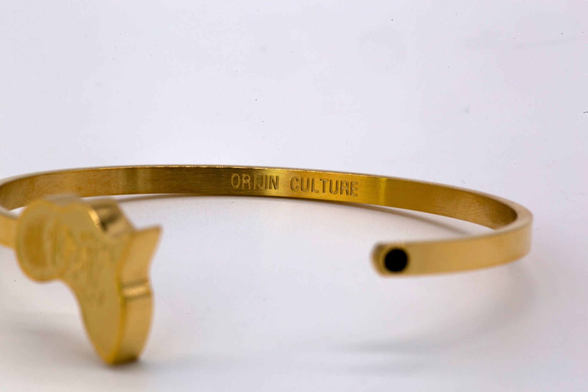 Africa Royal Cuff | GOLD - Unisex Bracelet