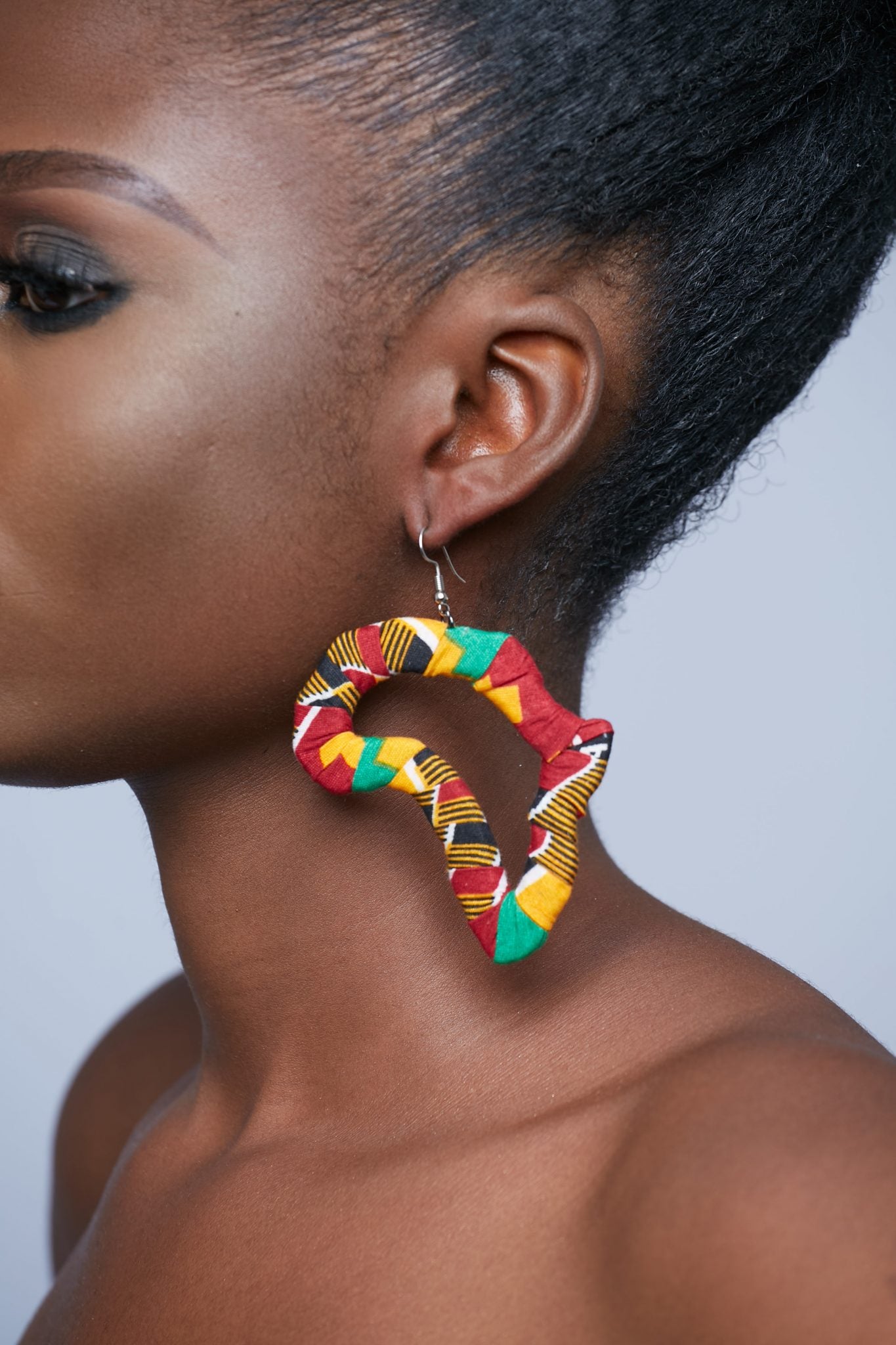 HADAYA Kente Africa Map Outline Earrings