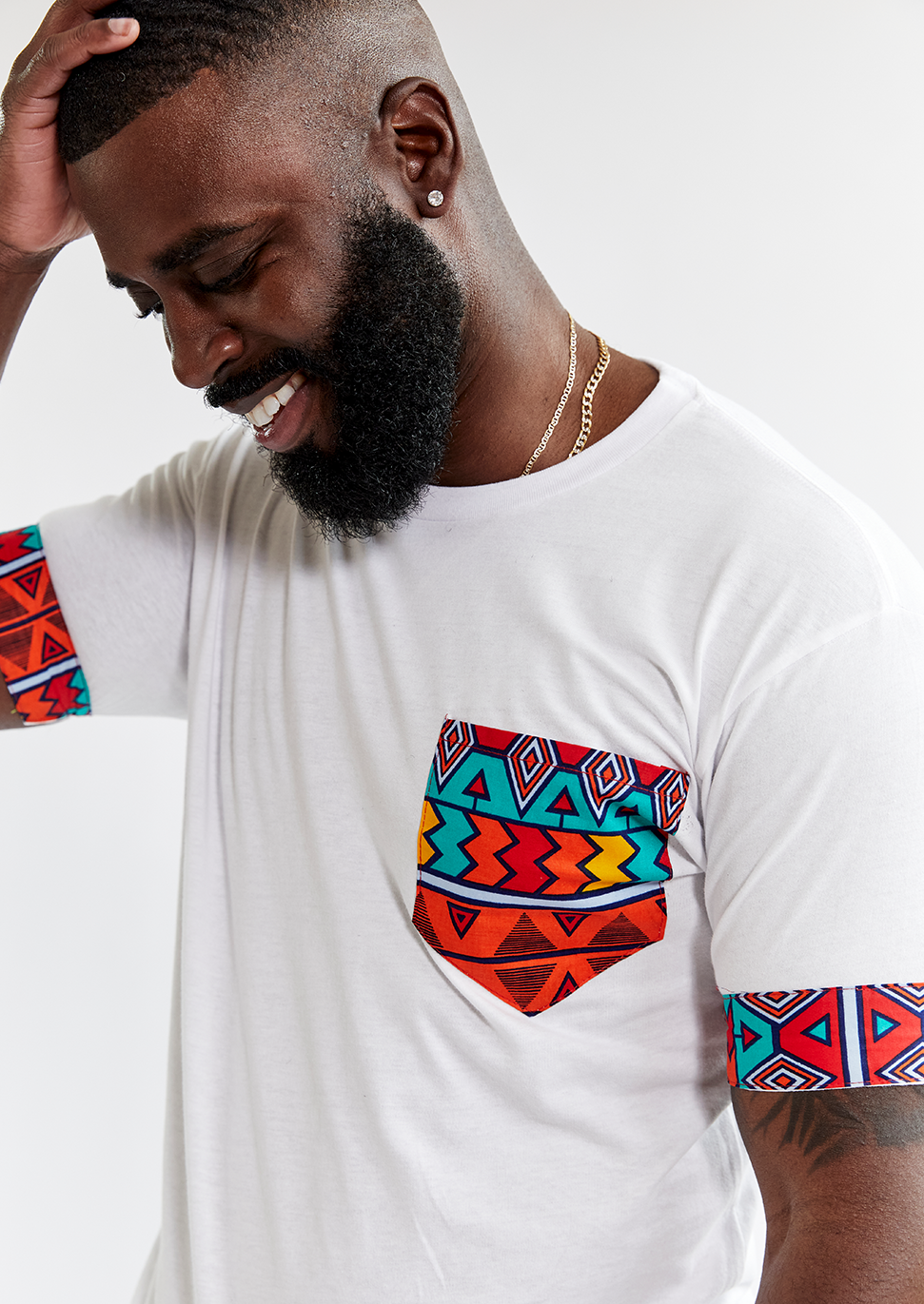 Seun Men's African Print T-Shirt with Pocket (White/Rainbow Tribal)
